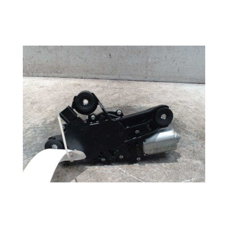 MOTEUR ESSUIE-GLACE ARRIERE FORD FOCUS II