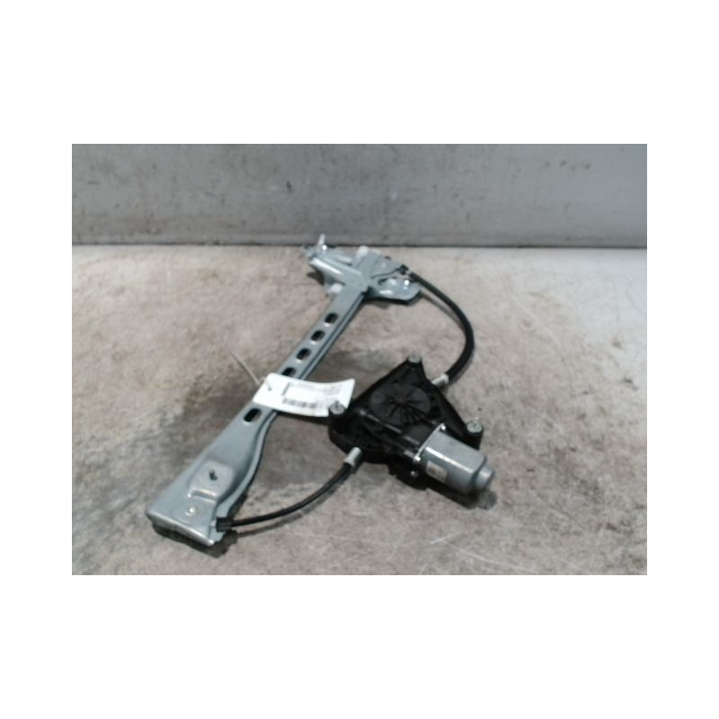 MECANISME+MOTEUR LEVE-GLACE AVANT GAUCHE TOYOTA AYGO 5P