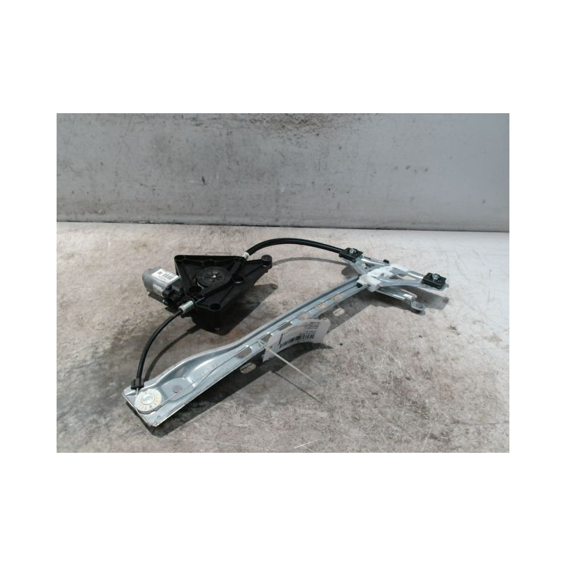 MECANISME+MOTEUR LEVE-GLACE AVANT GAUCHE TOYOTA AYGO 5P