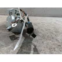 MOTEUR ESSUIE-GLACE ARRIERE OPEL CORSA 93-97