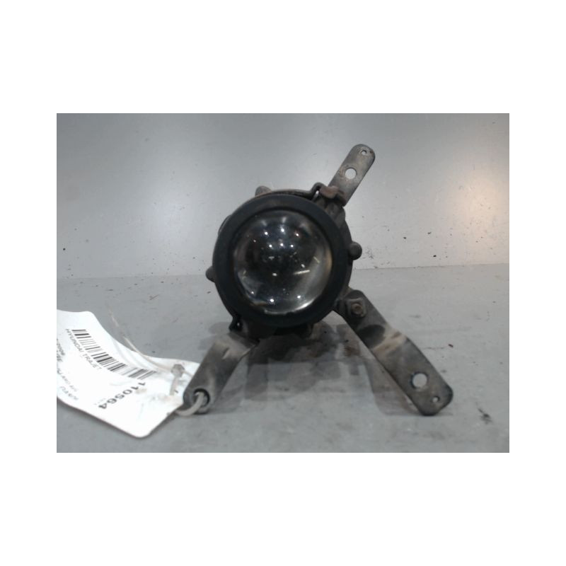 PHARE ANTIBROUILLARD AVANT GAUCHE HYUNDAI TRAJET