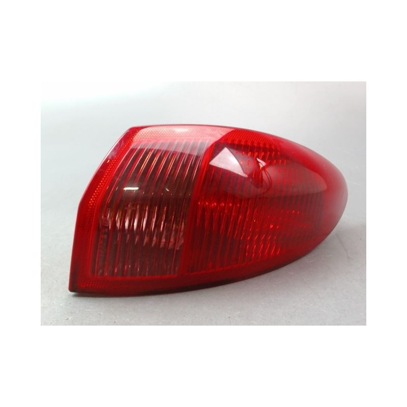 FEU ARRIERE DROIT ALFA ROMEO 147 Phase 1 2000-2004