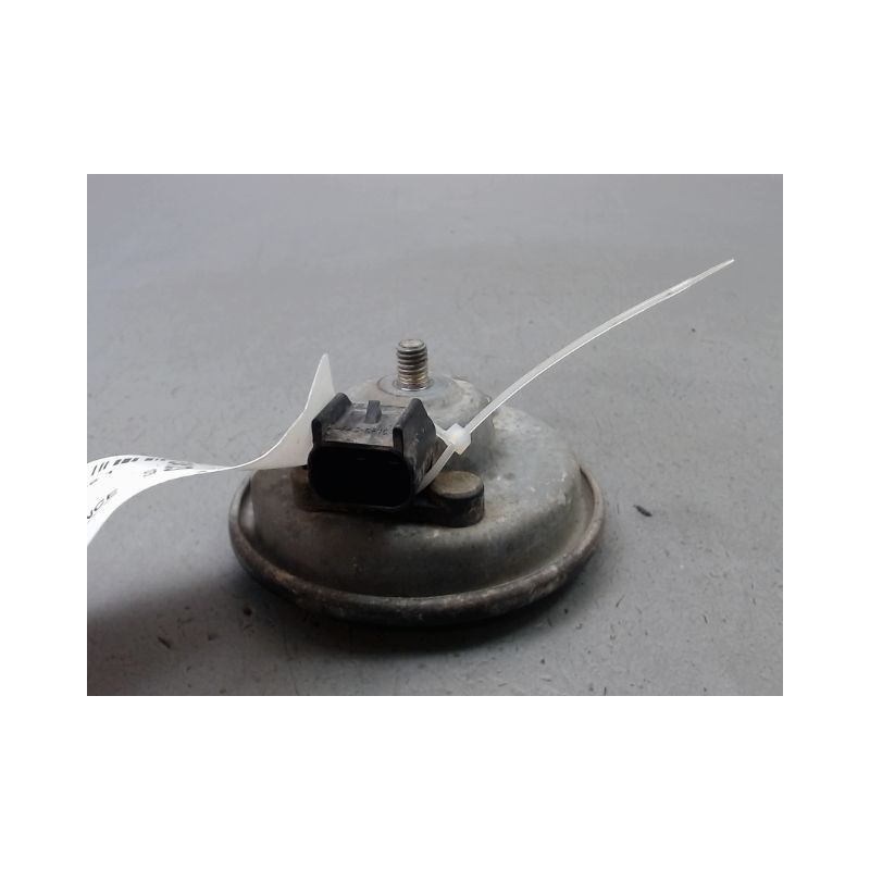 KLAXON / AVERTISSEUR OPEL CORSA III Phase 1 (C) 2000-2003