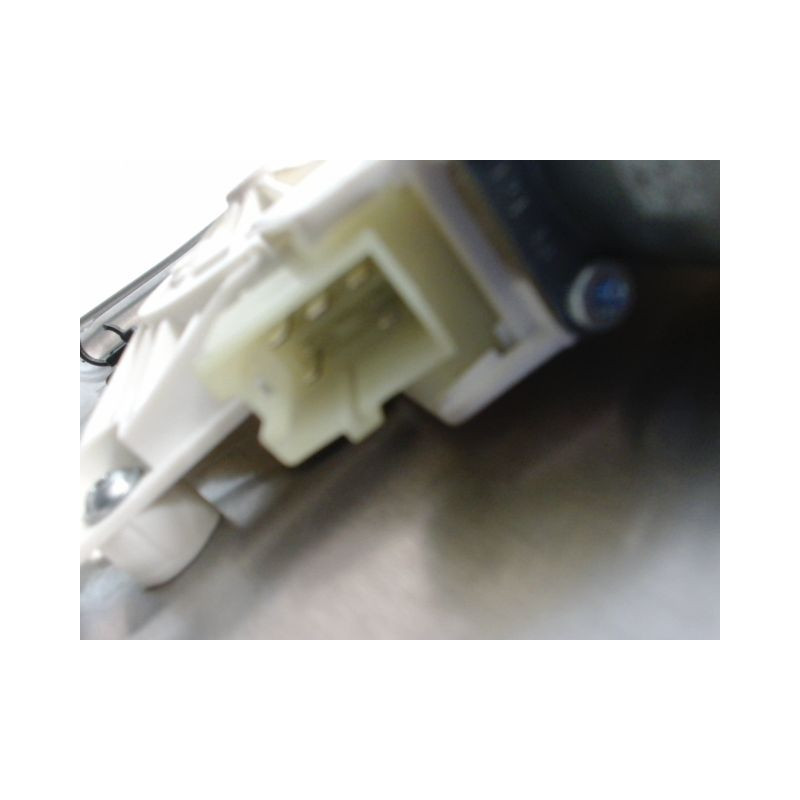 MECANISME+MOTEUR LEVE-GLACE ARRIERE DROIT MERCEDES GLK
