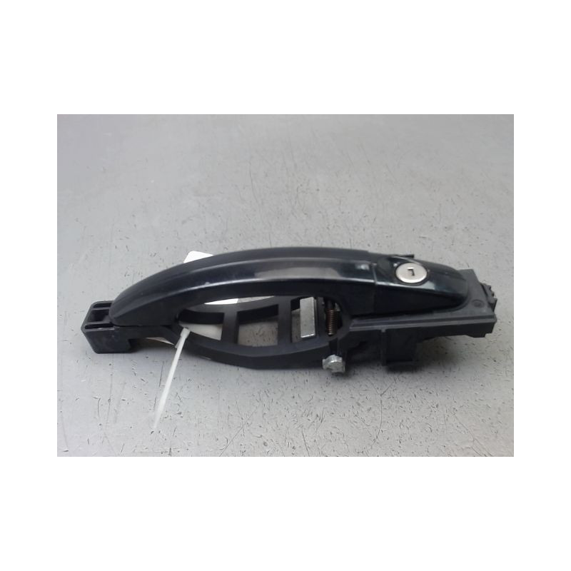 POIGNEE EXTERIEURE PORTE AVANT GAUCHE FORD G.C-MAX