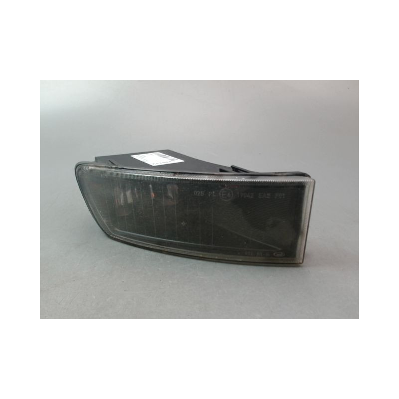 PHARE ANTIBROUILLARD AVANT DROIT SAAB 9-3 5P