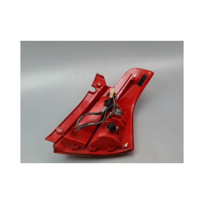 FEU ARRIERE GAUCHE  SUZUKI SWIFT III 2005-2011