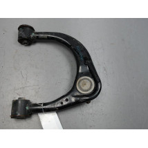 TRIANGLE SUPERIEUR AVANT DROIT TOYOTA HILUX  X-TRA CABINE