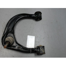 TRIANGLE SUPERIEUR AVANT DROIT TOYOTA HILUX  X-TRA CABINE