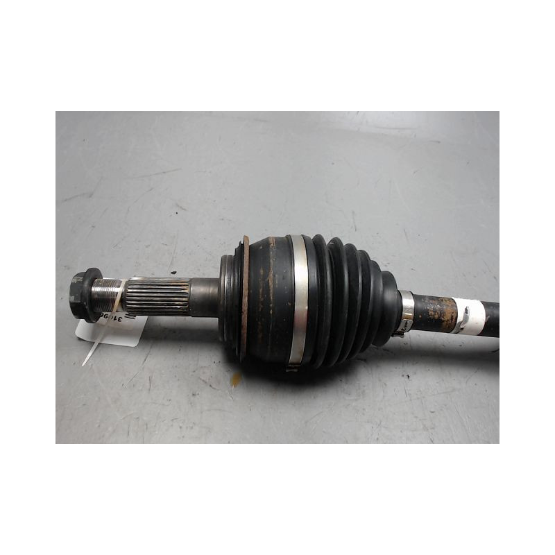 TRANSMISSION AVANT GAUCHE TOYOTA HILUX  X-TRA CABINE 2.5 D-4D 4WD 