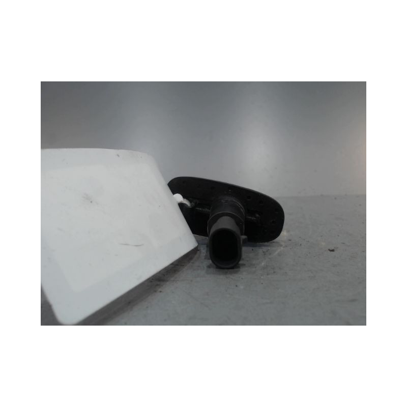 REPETITEUR AILE DROIT OPEL ZAFIRA