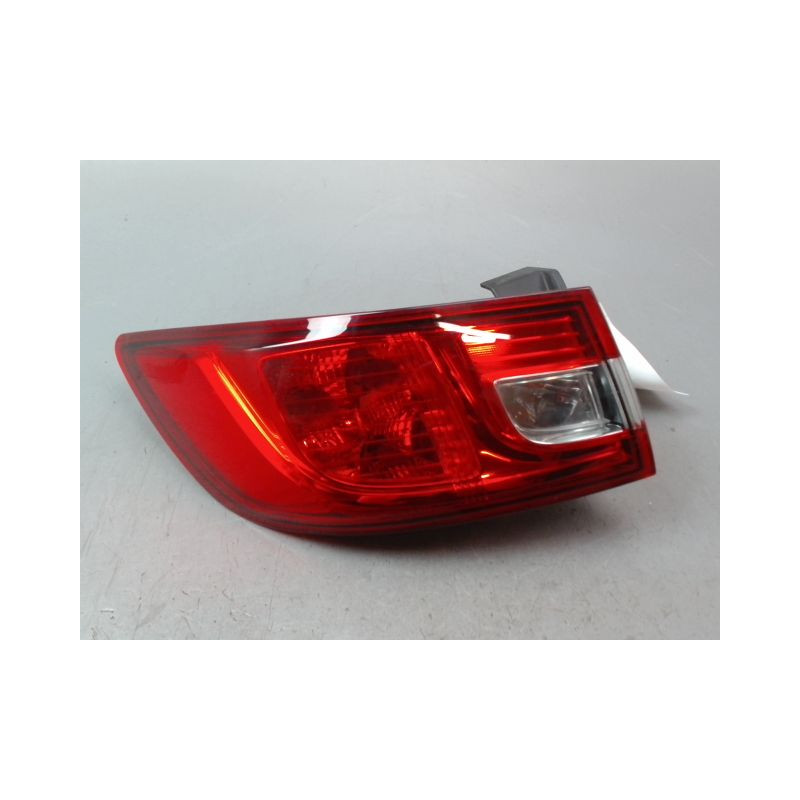 FEU ARRIERE GAUCHE  RENAULT CLIO IV Phase 1 2012-...