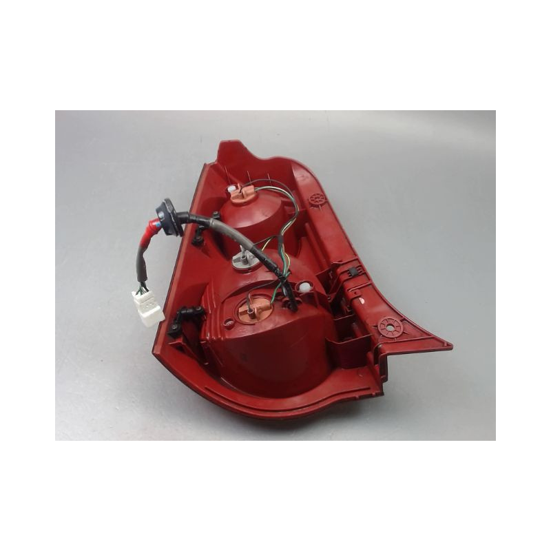 FEU ARRIERE DROIT KIA PICANTO I Phase 2 2008-2011