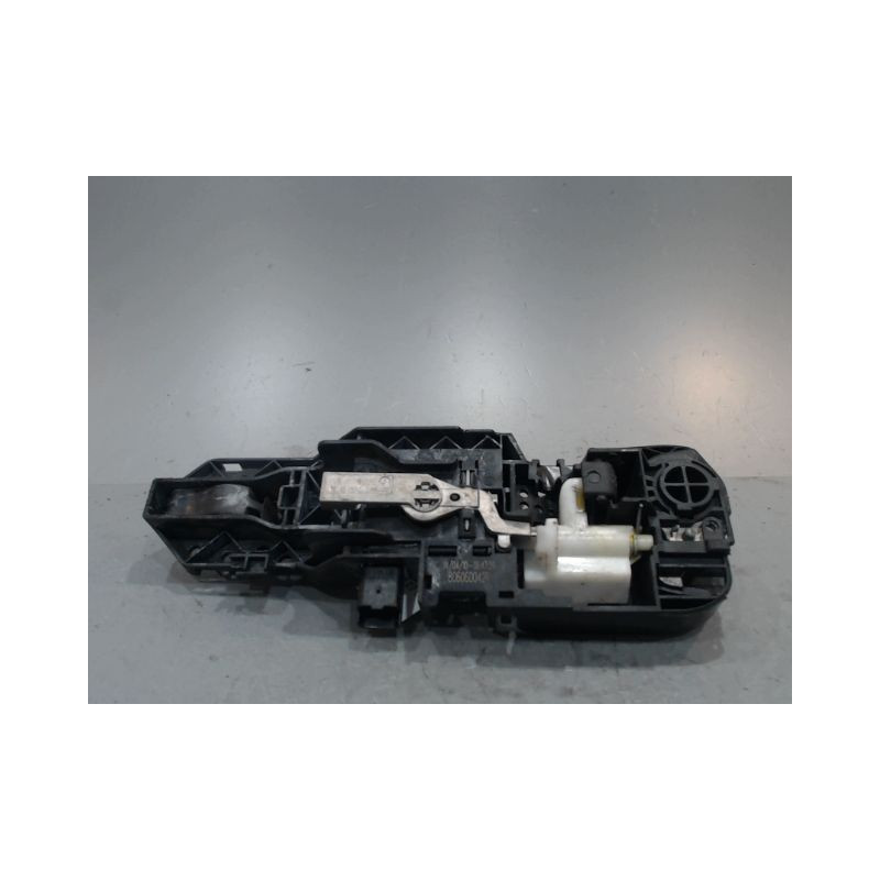 POIGNEE EXTERIEURE PORTE ARRIERE DROIT RENAULT MEGANE