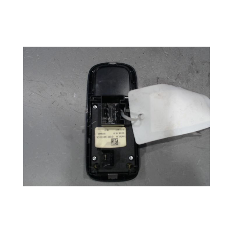 COMMANDE LEVE-GLACE PORTE AVG FORD KA+
