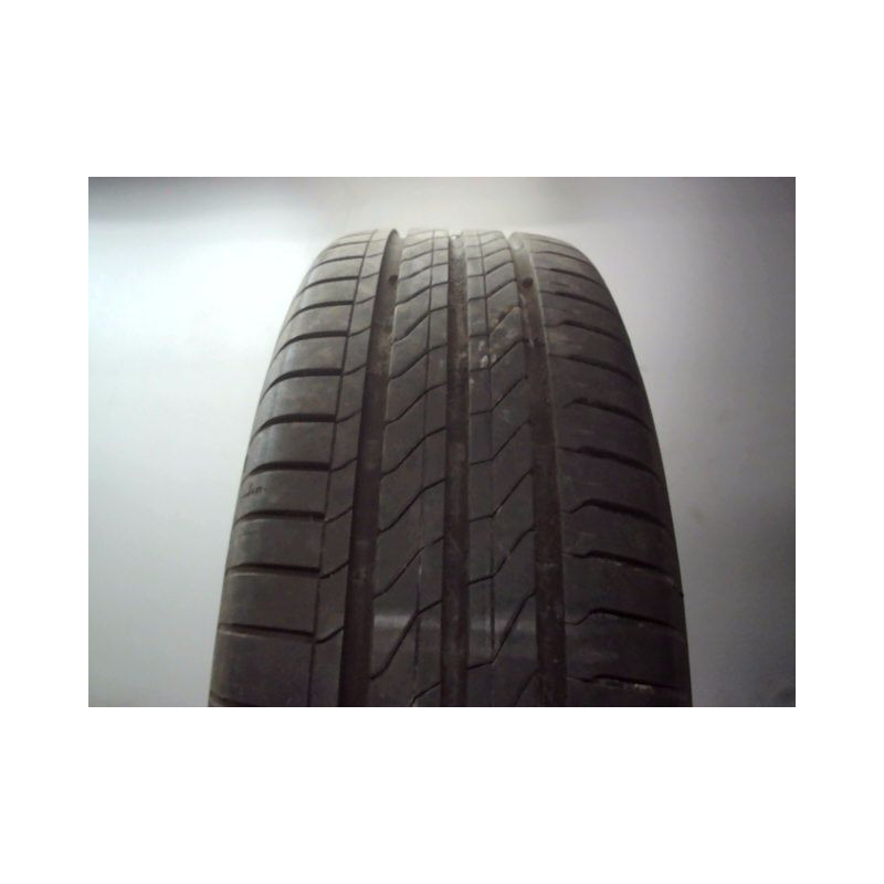 Pneu CONTINENTAL ULTRA CONTACT 185 70 14 88 T