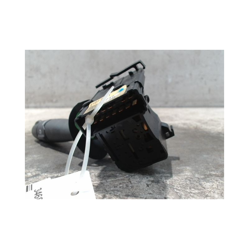 COMMANDE ESSUIE GLACE RENAULT LAGUNA II 00-2005