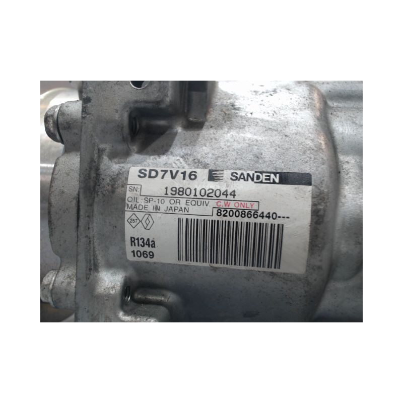 COMPRESSEUR AIR CONDITIONNE DACIA SANDERO