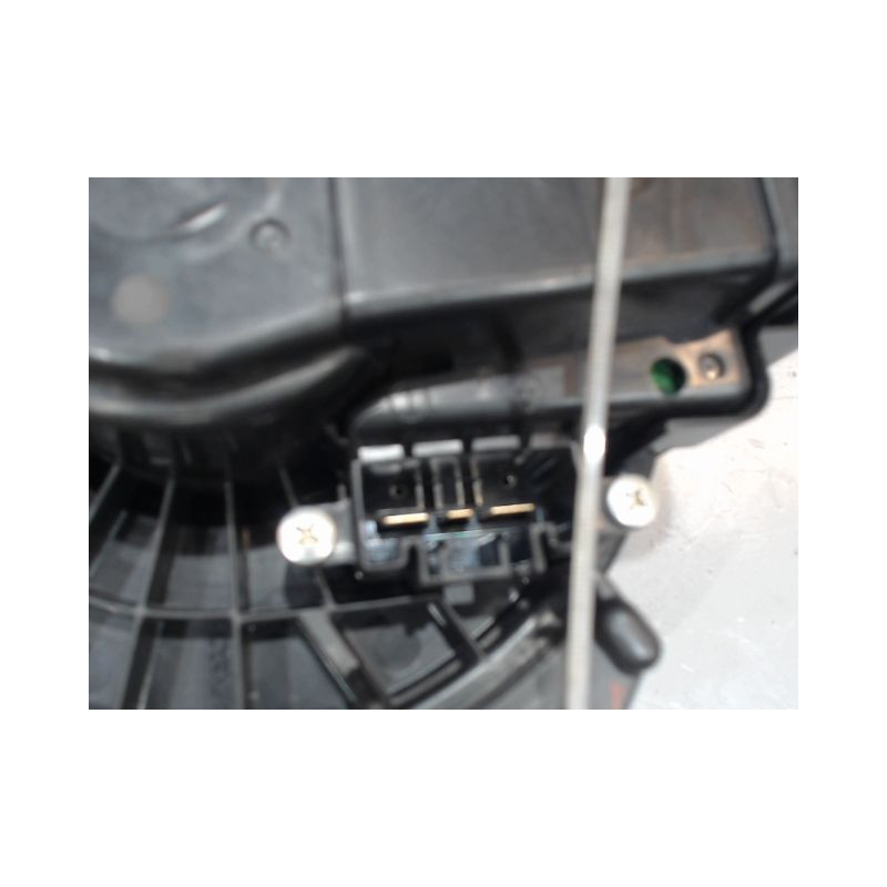 MOTEUR VENTILATEUR CHAUFFAGE TOYOTA YARIS