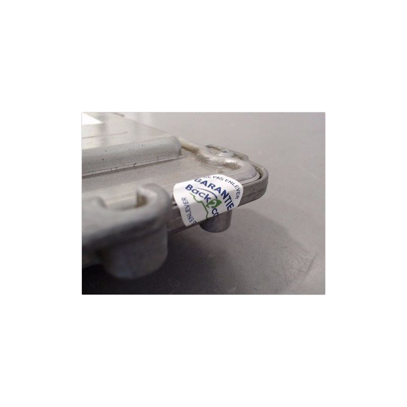 CALCULATEUR MOTEUR KIA CEE-D