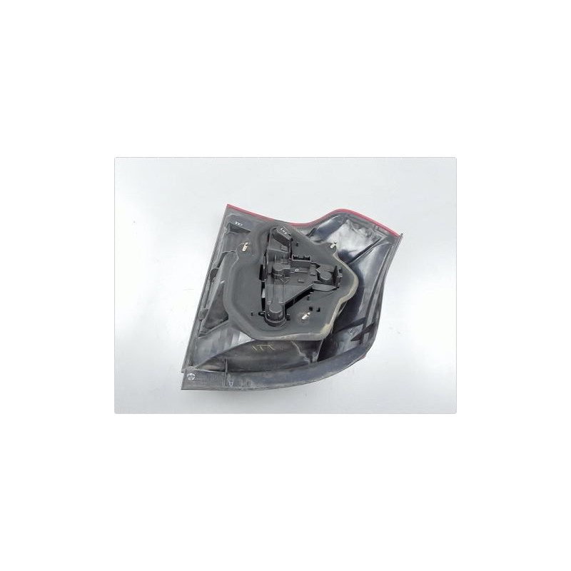 FEU ARRIERE DROIT TOYOTA COROLLA