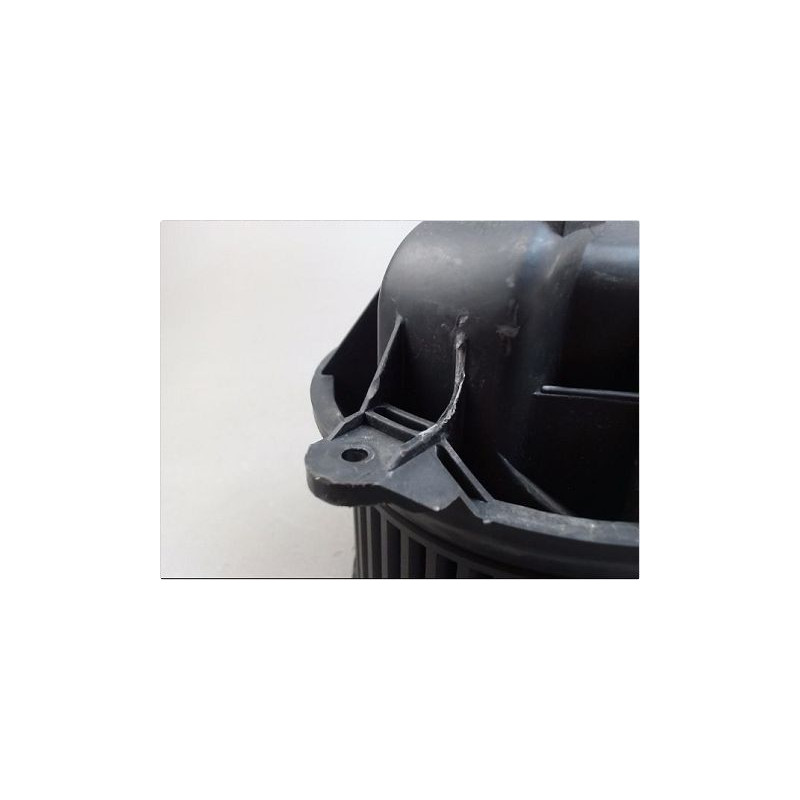 MOTEUR VENTILATEUR CHAUFFAGE RENAULT TRAFIC