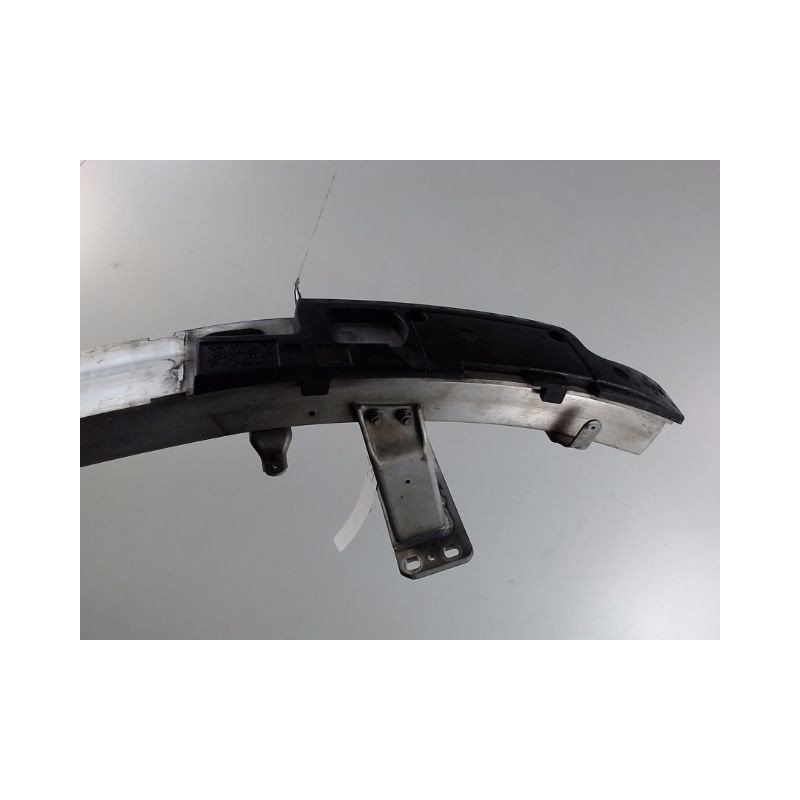 RENFORT PARE-CHOC AVANT B.M.W. SERIE 6