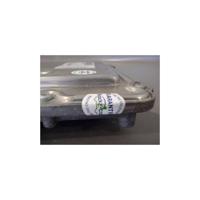 CALCULATEUR MOTEUR OPEL CORSA