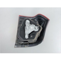 FEU ARRIERE DROIT TOYOTA COROLLA