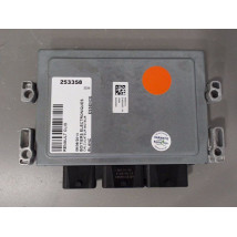 CALCULATEUR MOTEUR RENAULT CLIO