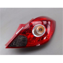 FEU ARRIERE DROIT OPEL CORSA