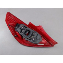 FEU ARRIERE DROIT OPEL CORSA