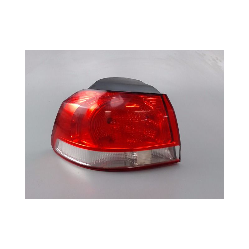 FEU ARRIERE GAUCHE  VOLKSWAGEN GOLF