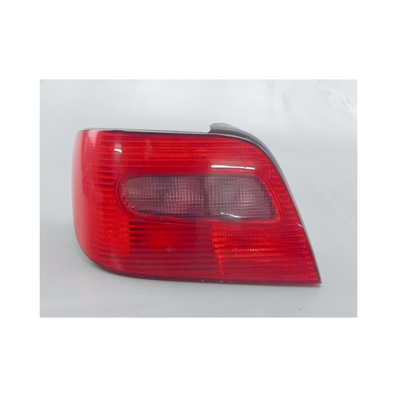 FEU ARRIERE GAUCHE  CITROEN XSARA