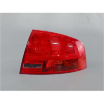 FEU ARRIERE DROIT AUDI A4