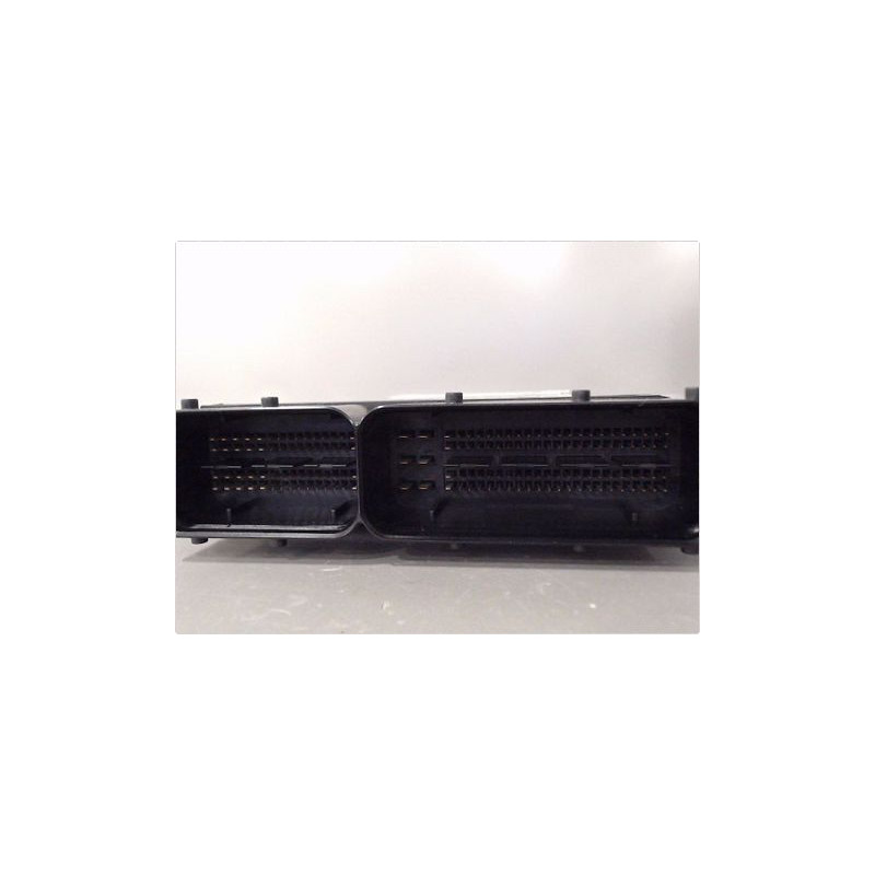 CALCULATEUR MOTEUR AUDI A6