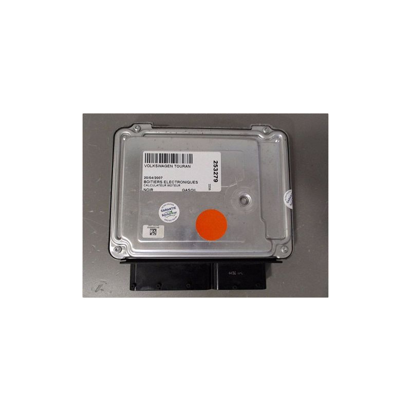 CALCULATEUR MOTEUR VOLKSWAGEN TOURAN