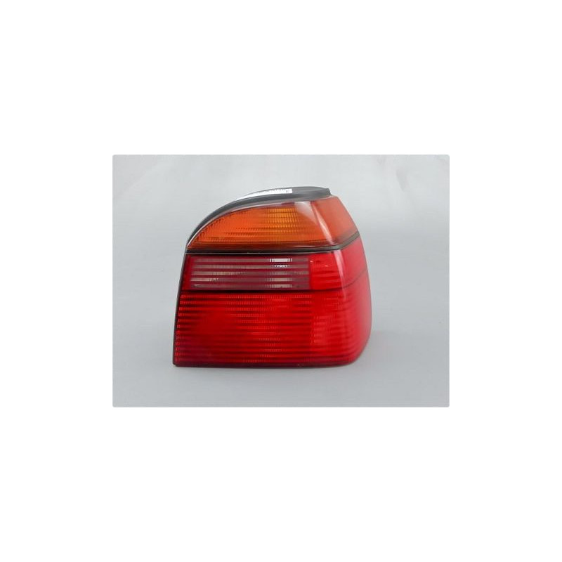FEU ARRIERE DROIT VOLKSWAGEN GOLF
