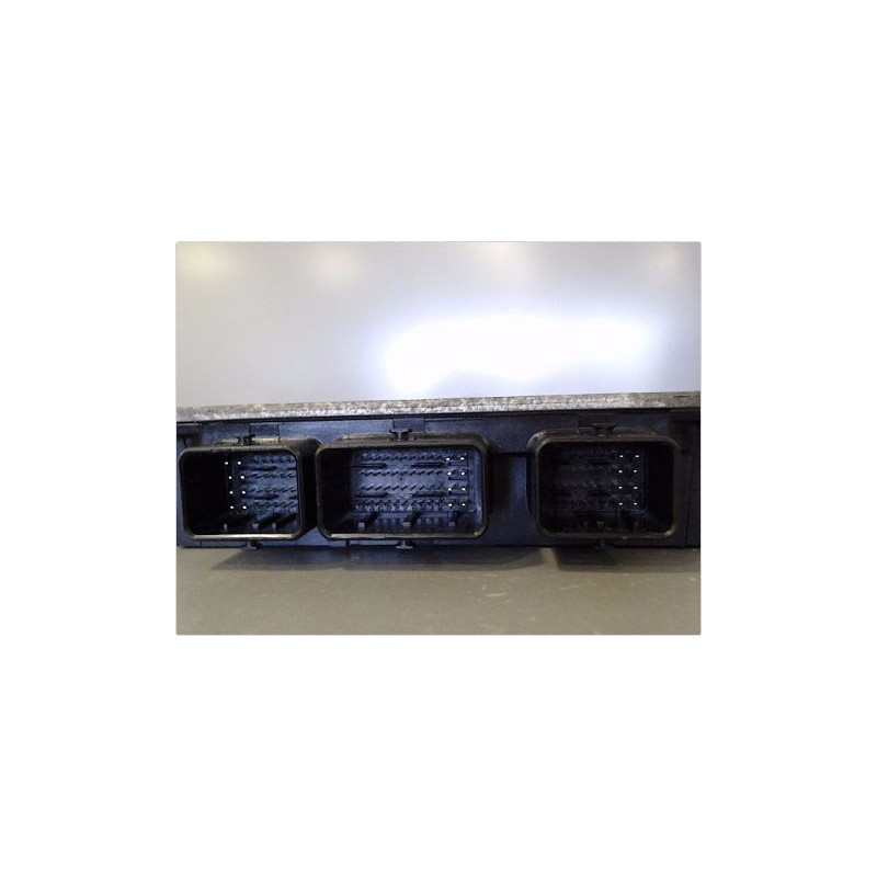 CALCULATEUR MOTEUR RENAULT TWINGO