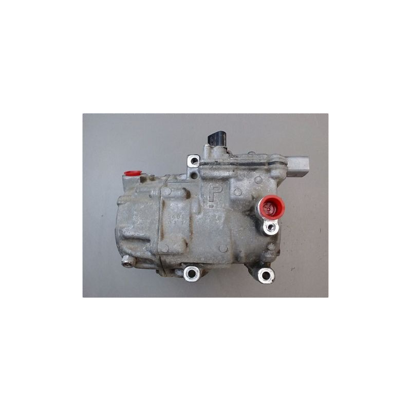 COMPRESSEUR AIR CONDITIONNE TOYOTA PRIUS
