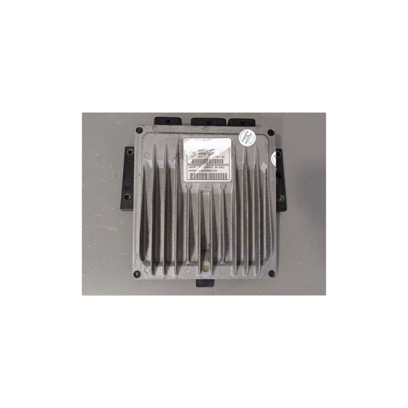 CALCULATEUR MOTEUR RENAULT CLIO