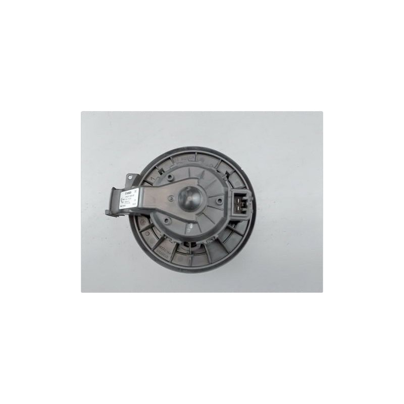 MOTEUR VENTILATEUR CHAUFFAGE FORD FIESTA