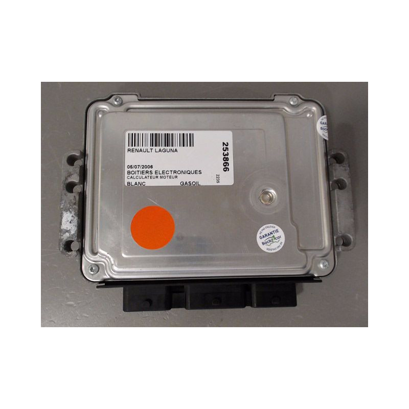 CALCULATEUR MOTEUR RENAULT LAGUNA