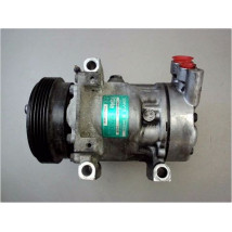 COMPRESSEUR AIR CONDITIONNE RENAULT CLIO