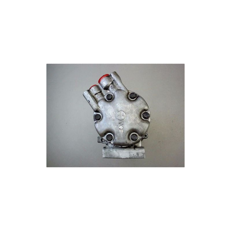 COMPRESSEUR AIR CONDITIONNE RENAULT CLIO
