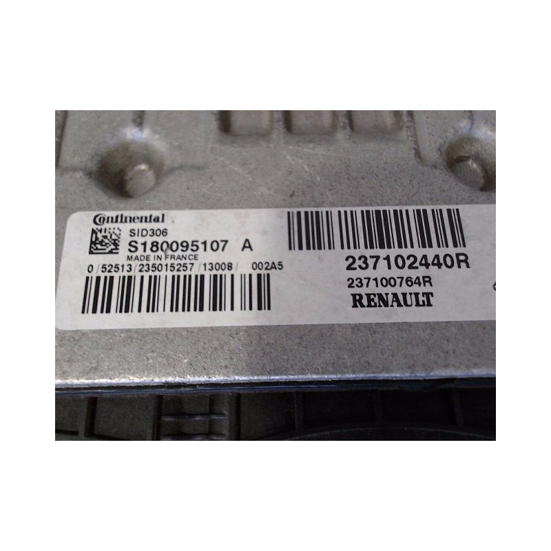 CALCULATEUR MOTEUR DACIA DUSTER
