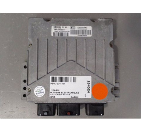 CALCULATEUR MOTEUR