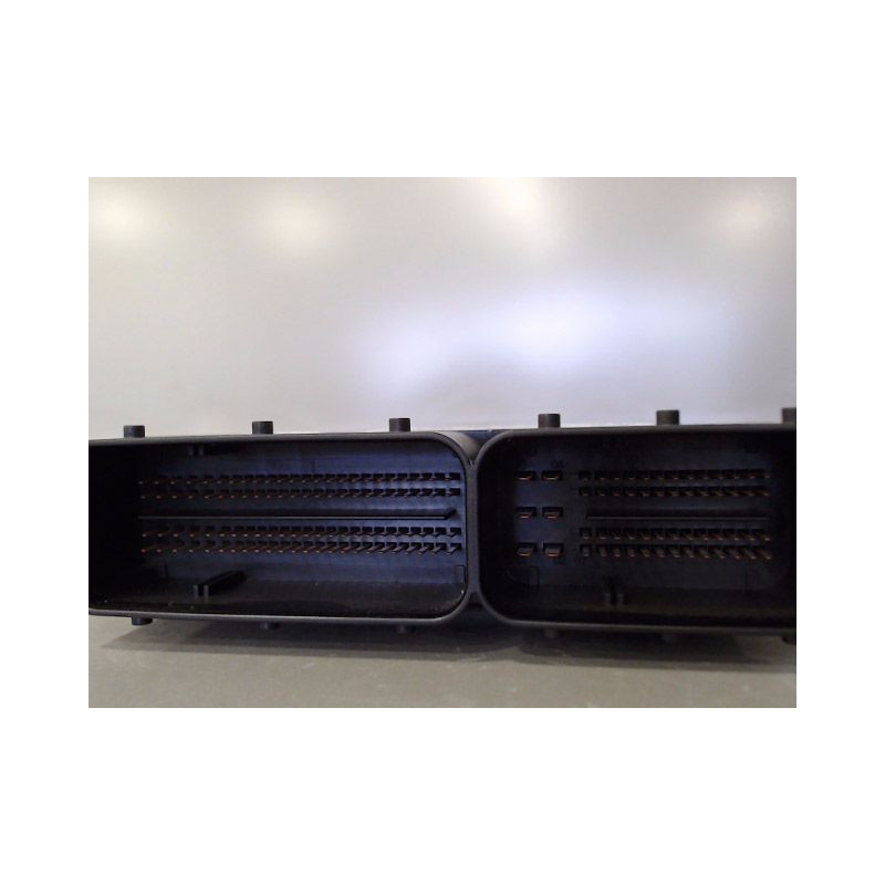 CALCULATEUR MOTEUR MERCEDES CLASSE C