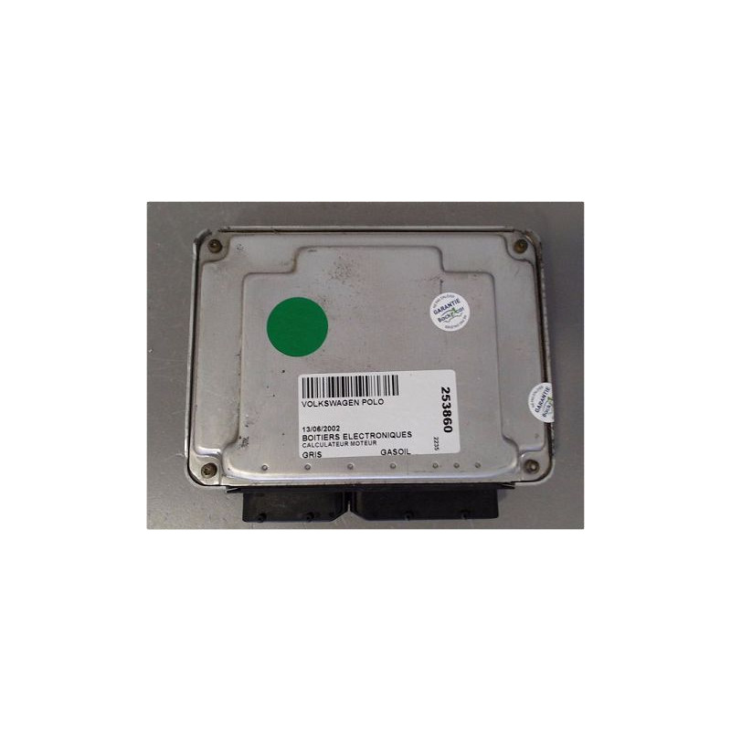 CALCULATEUR MOTEUR VOLKSWAGEN POLO