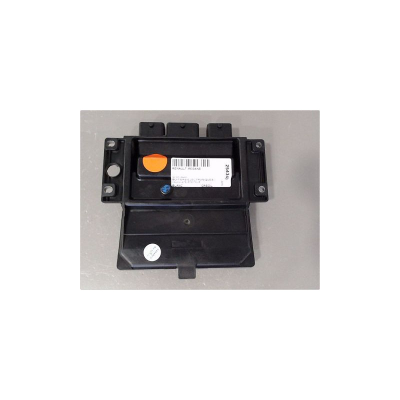 CALCULATEUR MOTEUR RENAULT MEGANE